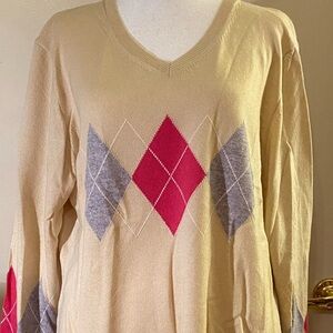 Yellow Ladies’ Argyle Cashmere Sweater XL
V- Neck Luigi Baldo